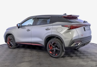 Подержанный автомобиль Omoda C5 2024 года (7 фото)