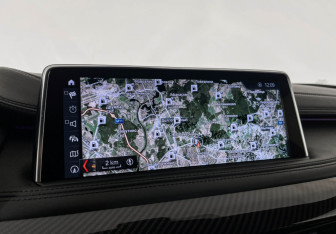 Подержанный автомобиль BMW X6 2019 года (21 фото)