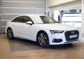 Подержанный автомобиль Audi A6 Sedan 2018 года (3 фото)