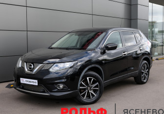 Подержанный автомобиль Nissan X-Trail 2016 года (1 фото)