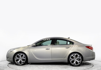 Подержанный автомобиль Opel Insignia Liftback 2008 года (7 фото)