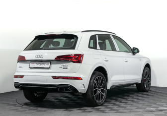 Подержанный автомобиль Audi Q5 2025 года (5 фото)