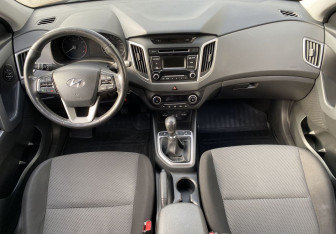 Подержанный автомобиль Hyundai Creta 2017 года (10 фото)