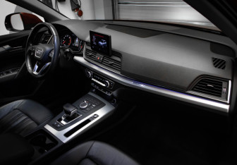 Подержанный автомобиль Audi Q5 2017 года (26 фото)