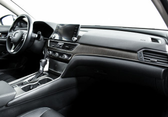 Подержанный автомобиль Honda Accord Sedan 2019 года (7 фото)