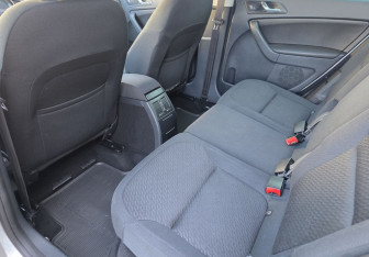 Подержанный автомобиль Skoda Yeti 2014 года (10 фото)