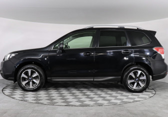 Подержанный автомобиль Subaru Forester Suv 2016 года (8 фото)