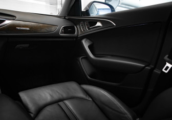 Подержанный автомобиль Audi A6 allroad 2012 года (24 фото)