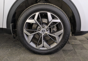 Подержанный автомобиль Haval F7x 2021 года (12 фото)