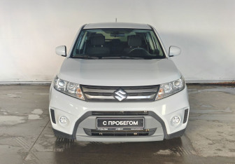 Подержанный автомобиль Suzuki Vitara 2016 года (2 фото)