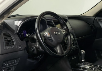 Подержанный автомобиль Infiniti FX 2013 года (13 фото)