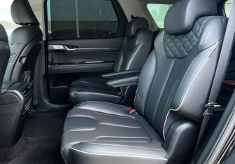 Подержанный автомобиль Hyundai Palisade 2019 года (10 фото)