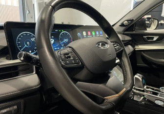 Подержанный автомобиль Chery Tiggo 8 Pro Max 2022 года (13 фото)