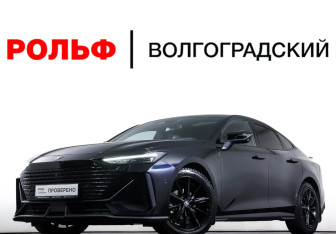 Подержанный автомобиль Changan UNI-V 2023 года (30 фото)