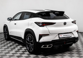 Подержанный автомобиль Changan UNI-T 2023 года (7 фото)