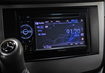 Подержанный автомобиль Mercedes-Benz Viano 2011 года (18 фото)