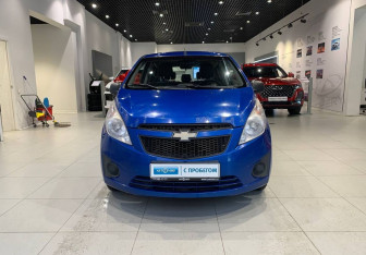Подержанный автомобиль Chevrolet Spark 2012 года (2 фото)