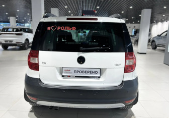 Подержанный автомобиль Skoda Yeti 2013 года (6 фото)