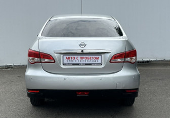 Подержанный автомобиль Nissan Almera Sedan 2013 года (6 фото)