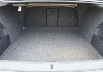 Подержанный автомобиль Volkswagen Passat Sedan 2008 года (9 фото)