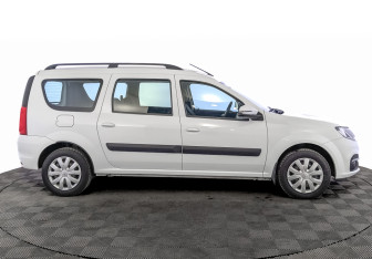Подержанный автомобиль LADA (ВАЗ) Largus Wagon 2021 года (4 фото)
