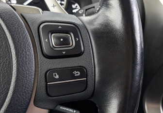 Подержанный автомобиль Lexus NX 2021 года (29 фото)