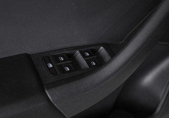 Подержанный автомобиль Skoda Rapid Liftback 2021 года (9 фото)