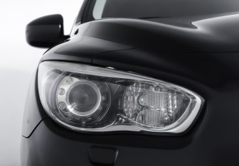 Подержанный автомобиль Infiniti QX60 2014 года (25 фото)
