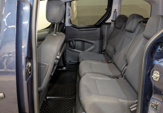 Подержанный автомобиль Opel Combo 2021 года (12 фото)