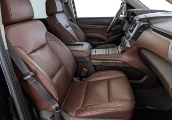 Подержанный автомобиль Chevrolet Tahoe 2016 года (23 фото)