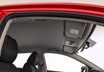 Подержанный автомобиль Geely Coolray 2023 года (23 фото)