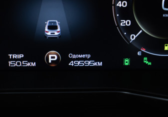 Подержанный автомобиль Geely Tugella 2023 года (12 фото)