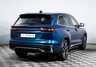 Подержанный автомобиль Geely Monjaro 2023 года (5 фото)