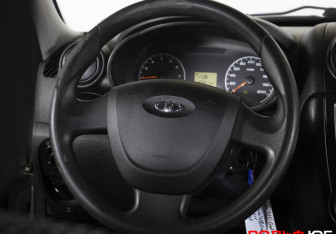 Подержанный автомобиль LADA (ВАЗ) Granta Sedan 2012 года (14 фото)