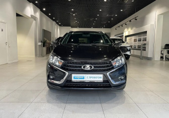 Подержанный автомобиль LADA (ВАЗ) Vesta Wagon 2019 года (2 фото)
