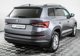 Подержанный автомобиль Skoda Kodiaq 2019 года (5 фото)