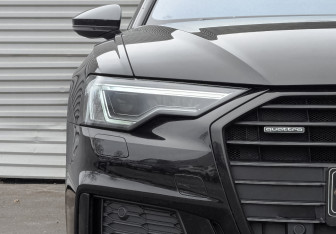 Подержанный автомобиль Audi A6 Sedan 2018 года (17 фото)