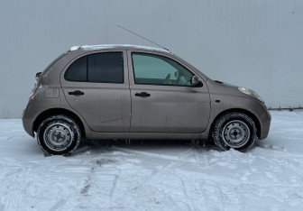 Подержанный автомобиль Nissan Micra Hatchback 2007 года (4 фото)