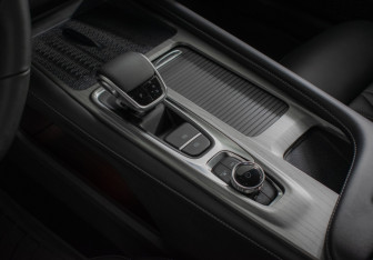 Подержанный автомобиль Chery Arrizo 8 2023 года (17 фото)