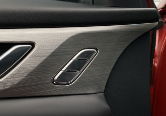 Подержанный автомобиль Changan CS75 2022 года (21 фото)