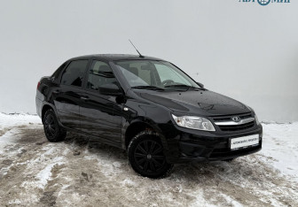 Подержанный автомобиль LADA (ВАЗ) Granta Sedan 2018 года (3 фото)