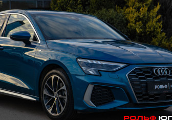 Подержанный автомобиль Audi A3 Sedan 2021 года (15 фото)