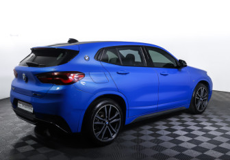 Подержанный автомобиль BMW X2 2021 года (5 фото)
