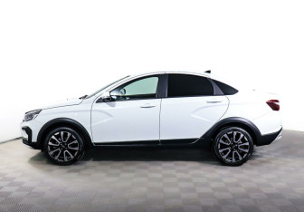 Подержанный автомобиль LADA (ВАЗ) Vesta Sedan 2023 года (3 фото)