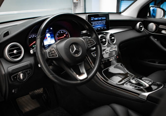 Подержанный автомобиль Mercedes-Benz GLC Coupe 2018 года (7 фото)
