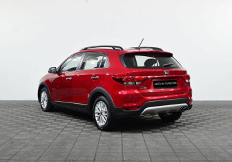 Подержанный автомобиль Kia Rio Hatchback 2018 года (6 фото)