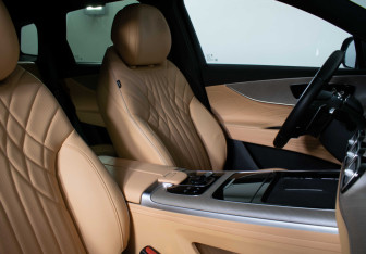 Подержанный автомобиль Jaecoo J8 2024 года (12 фото)