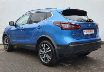 Подержанный автомобиль Nissan Qashqai 2020 года (7 фото)
