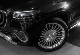 Новый Mercedes-Benz Maybach GLS 2025 (8 фото)