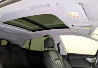 Подержанный автомобиль Audi Q8 2019 года (22 фото)